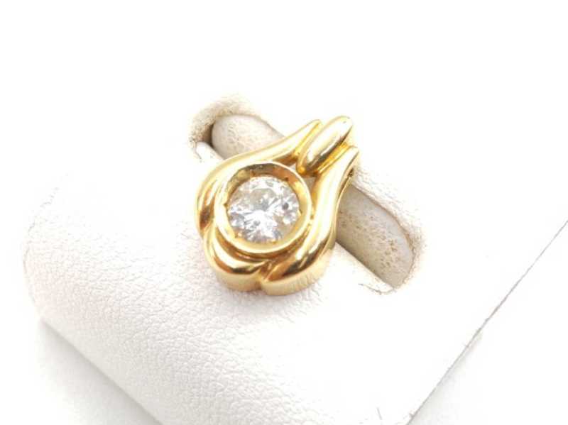 ダイヤモンド買取 ペンダントトップ K18 ダイヤ　